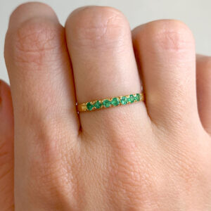 Meia Aliança Ouro 18k Clássica Esmeralda