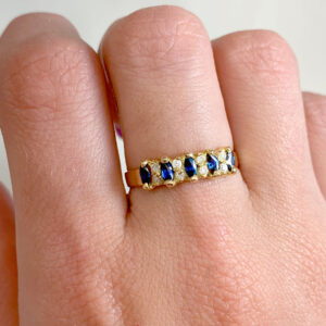 Meia Aliança Ouro 18k Safira Navete e Diamantes