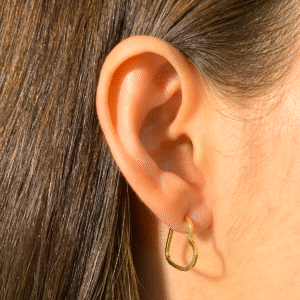 Brinco Argola Coração Ouro 18k