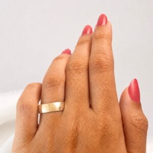 Aliança em Ouro 18k Abaulada 5,5mm