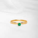 Anel Solitário em Ouro 18k com Crisoprásio Natural 3 mm 2